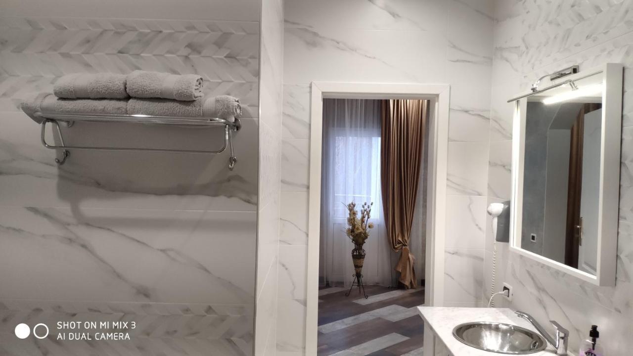 White House Aparthotel Balti Kültér fotó
