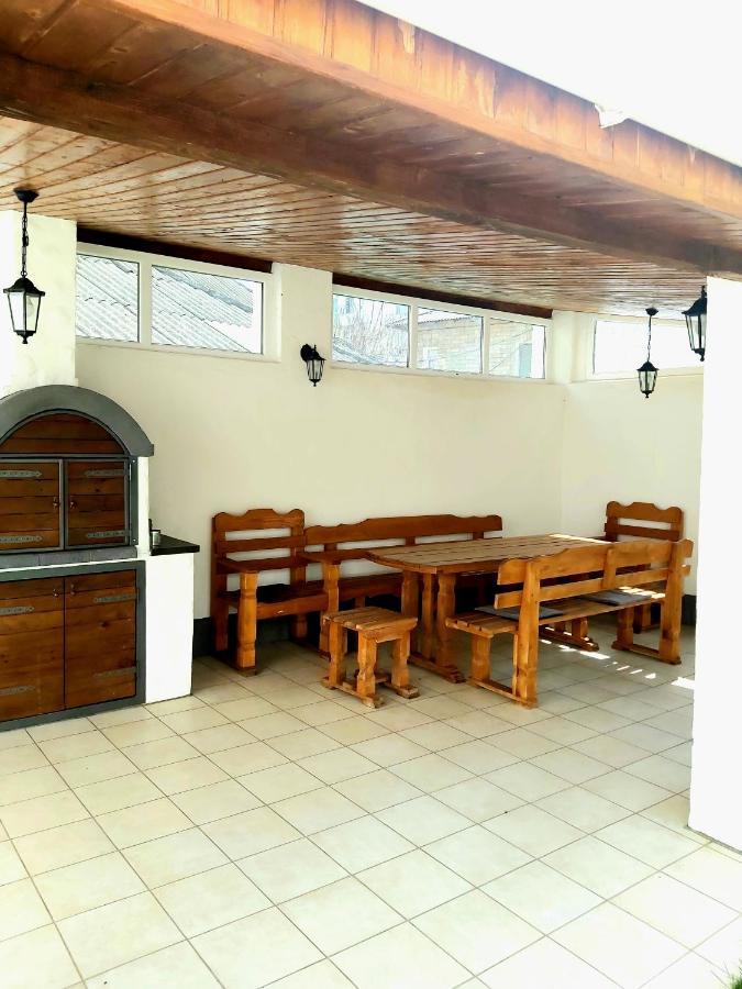 White House Aparthotel Balti Kültér fotó