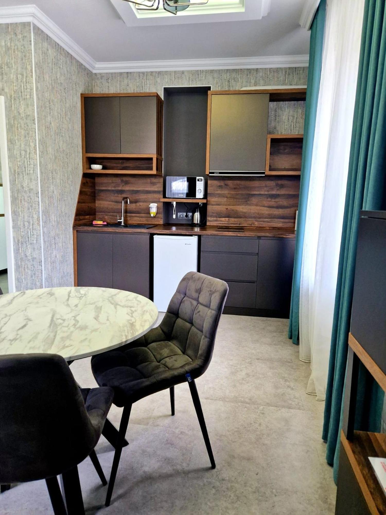 White House Aparthotel Balti Szoba fotó